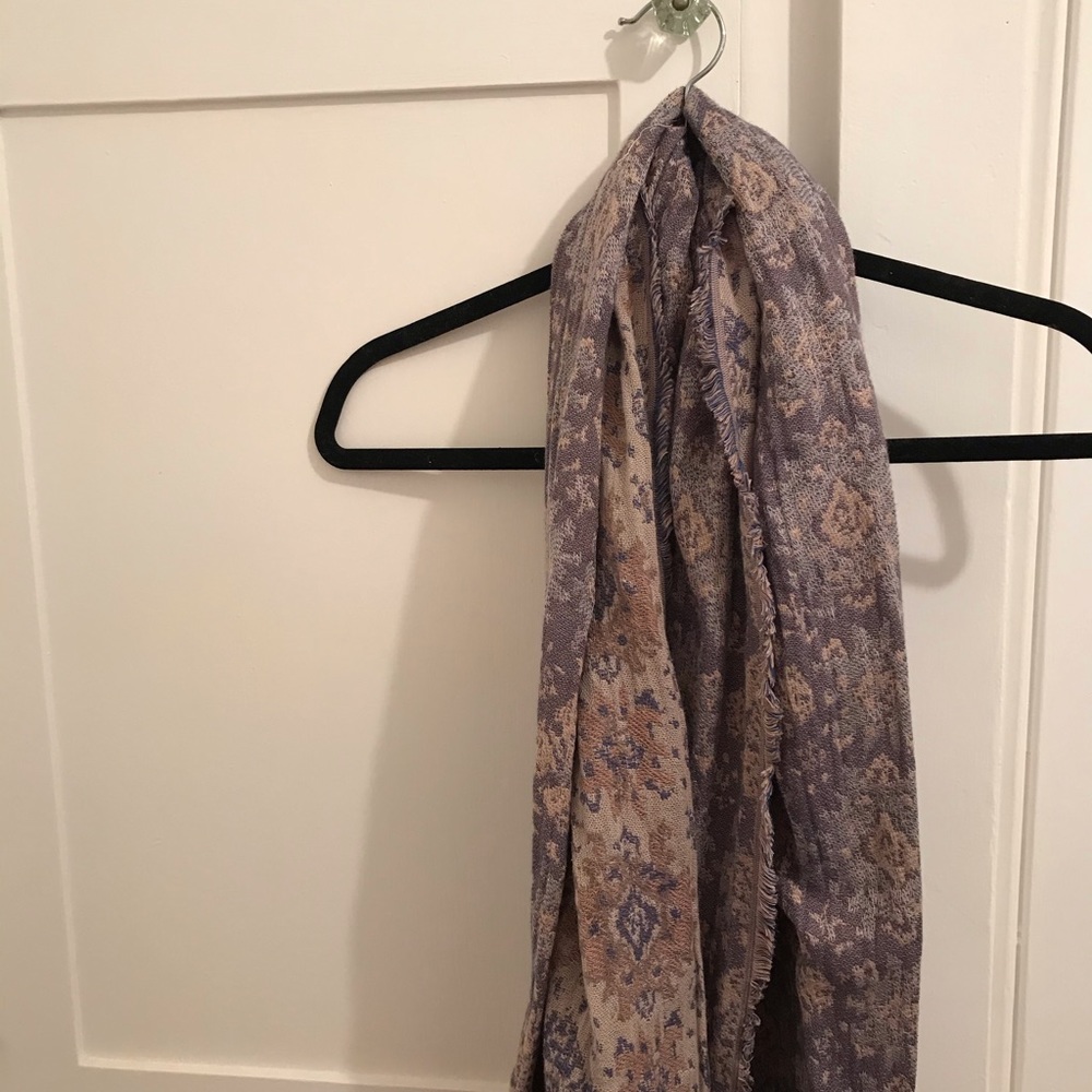 Urban outfitters scarf